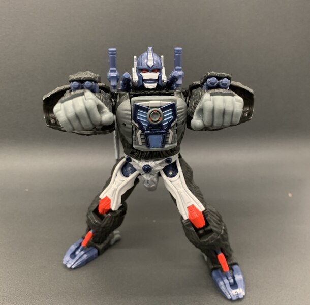 Takara Transformers WFC Kingdom Optimus Primal (1a) (2 of 5)